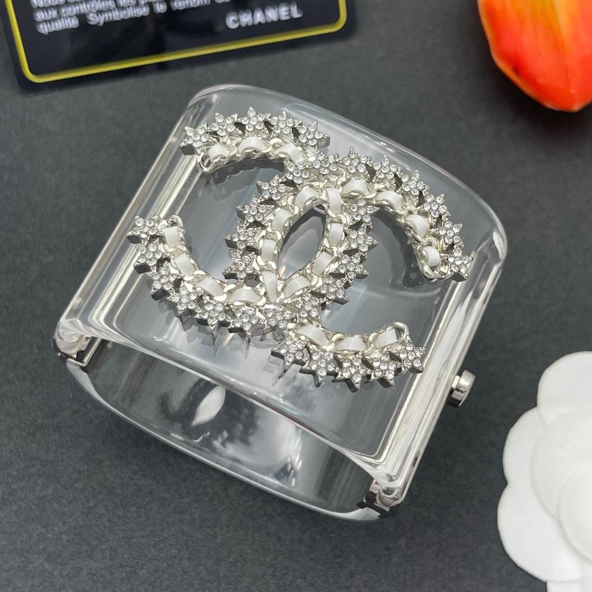 Chanel style acrylic resin bracelets - product photo 3