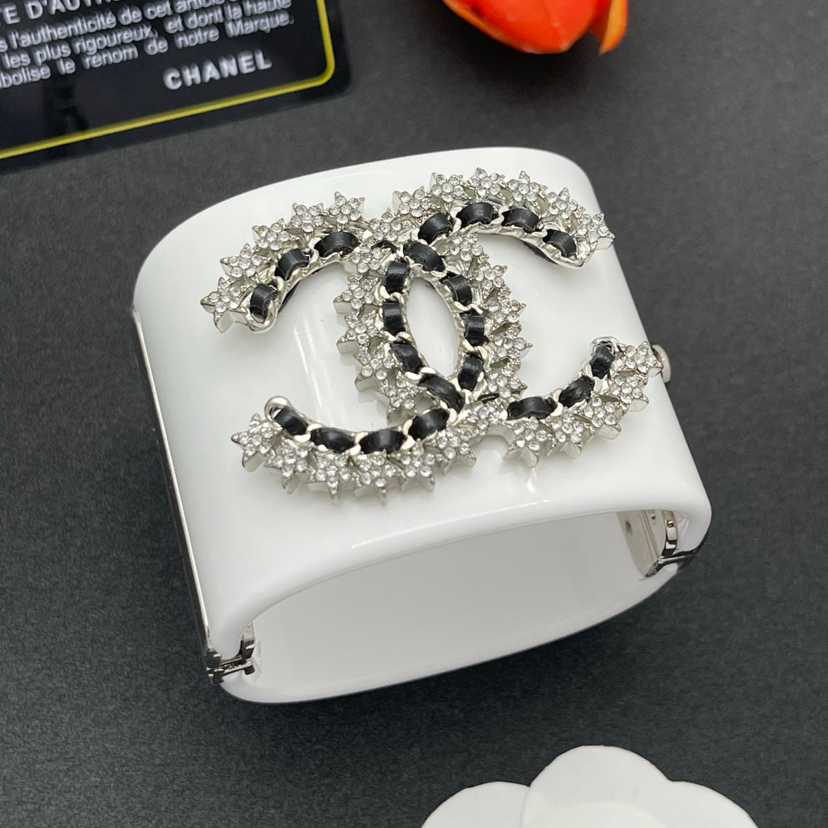 Chanel style acrylic resin bracelets - product photo 2
