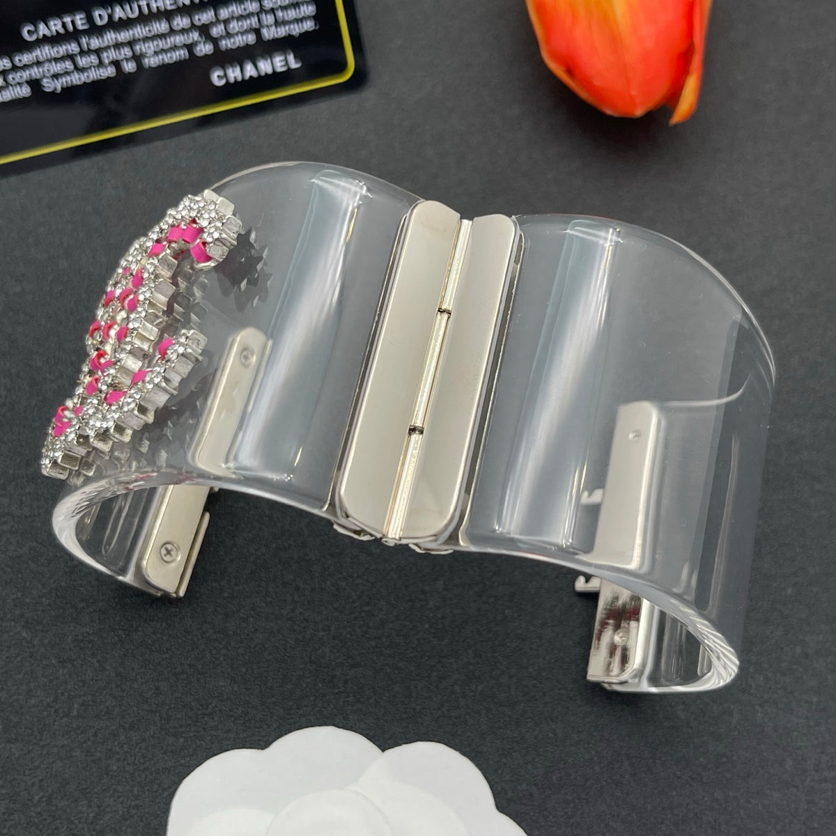 Chanel style acrylic resin bracelets - product photo 5