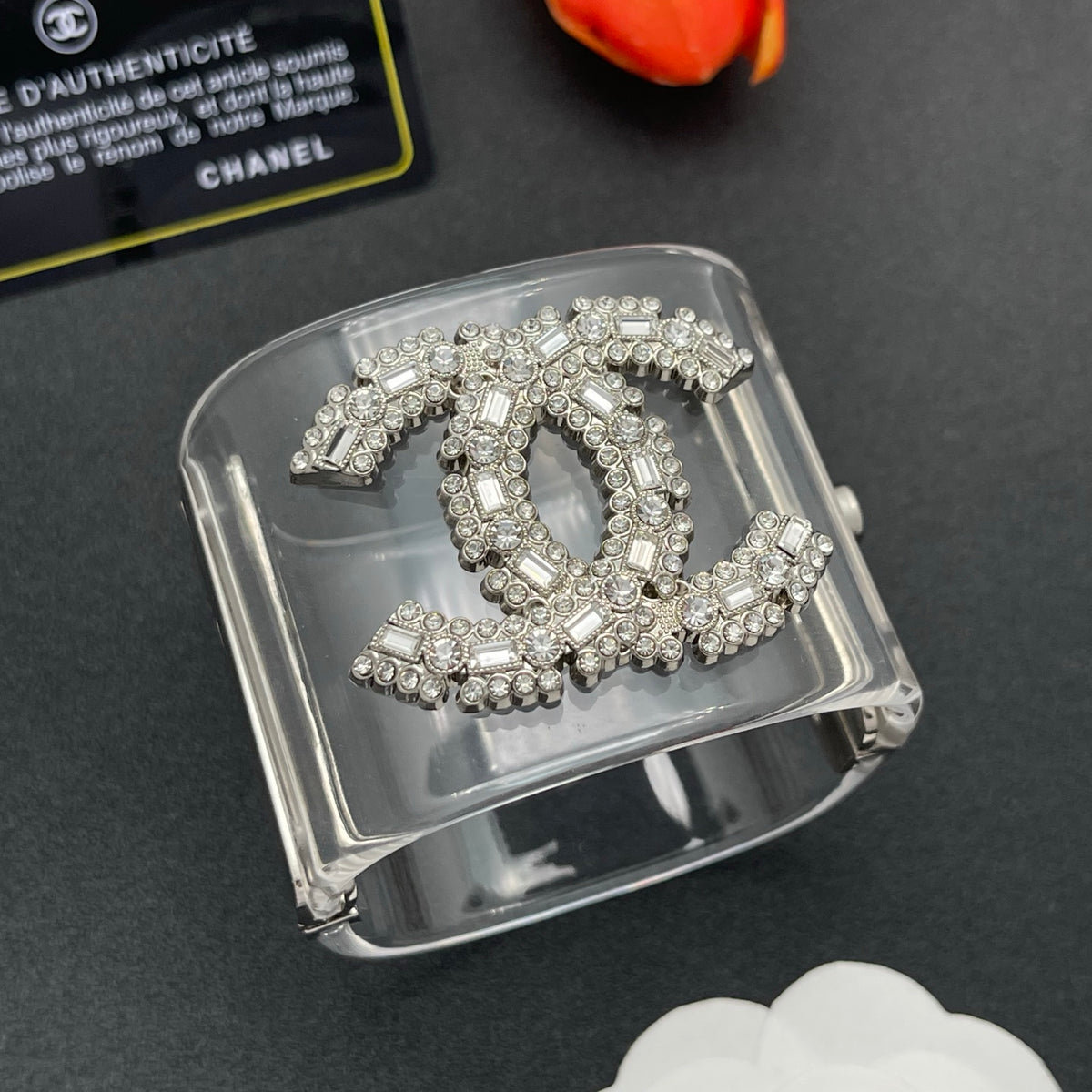 Chanel style acrylic resin bracelets - product photo 2