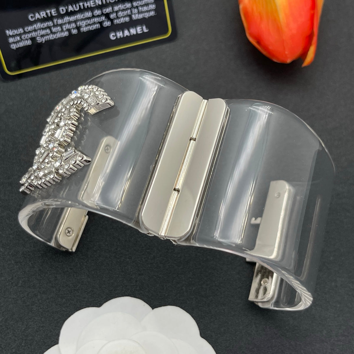 Chanel style acrylic resin bracelets - product photo 5