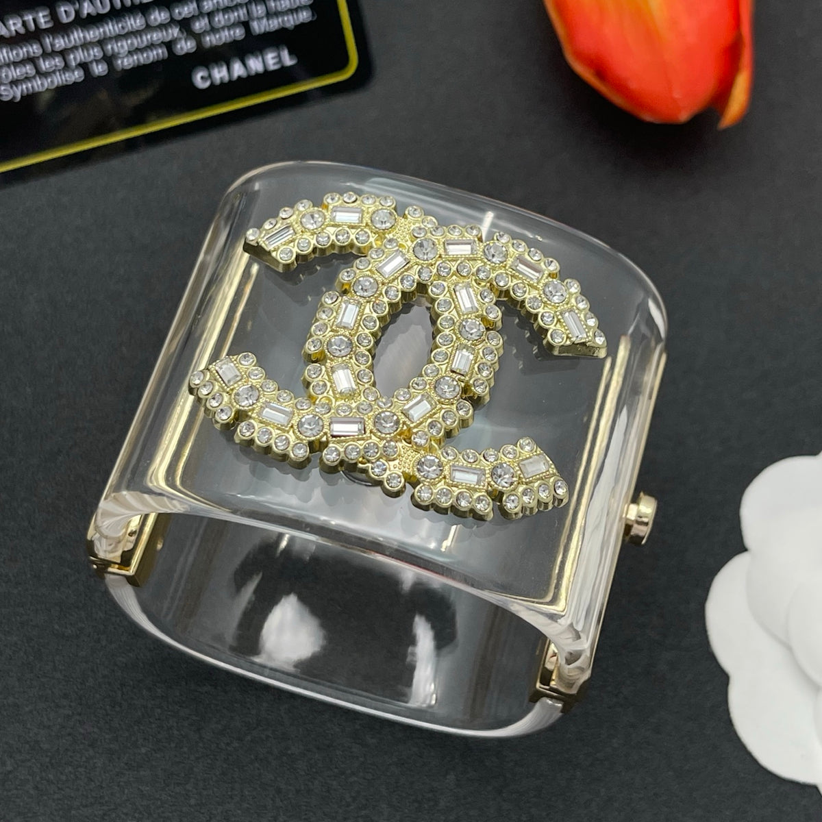Chanel style acrylic resin bracelets - product photo 3