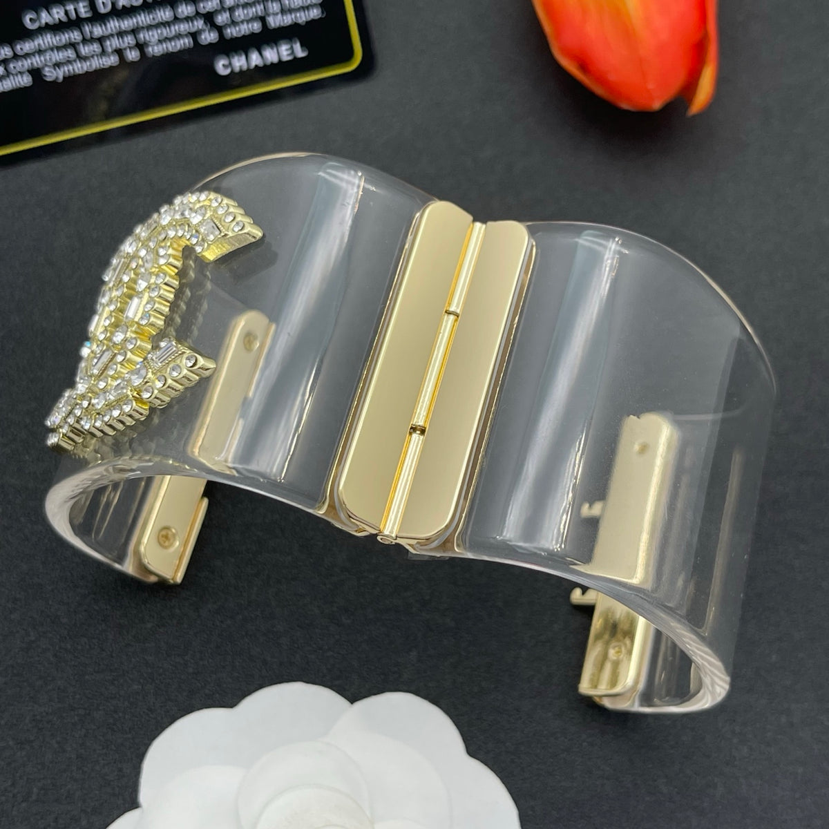 Chanel style acrylic resin bracelets - product photo 5