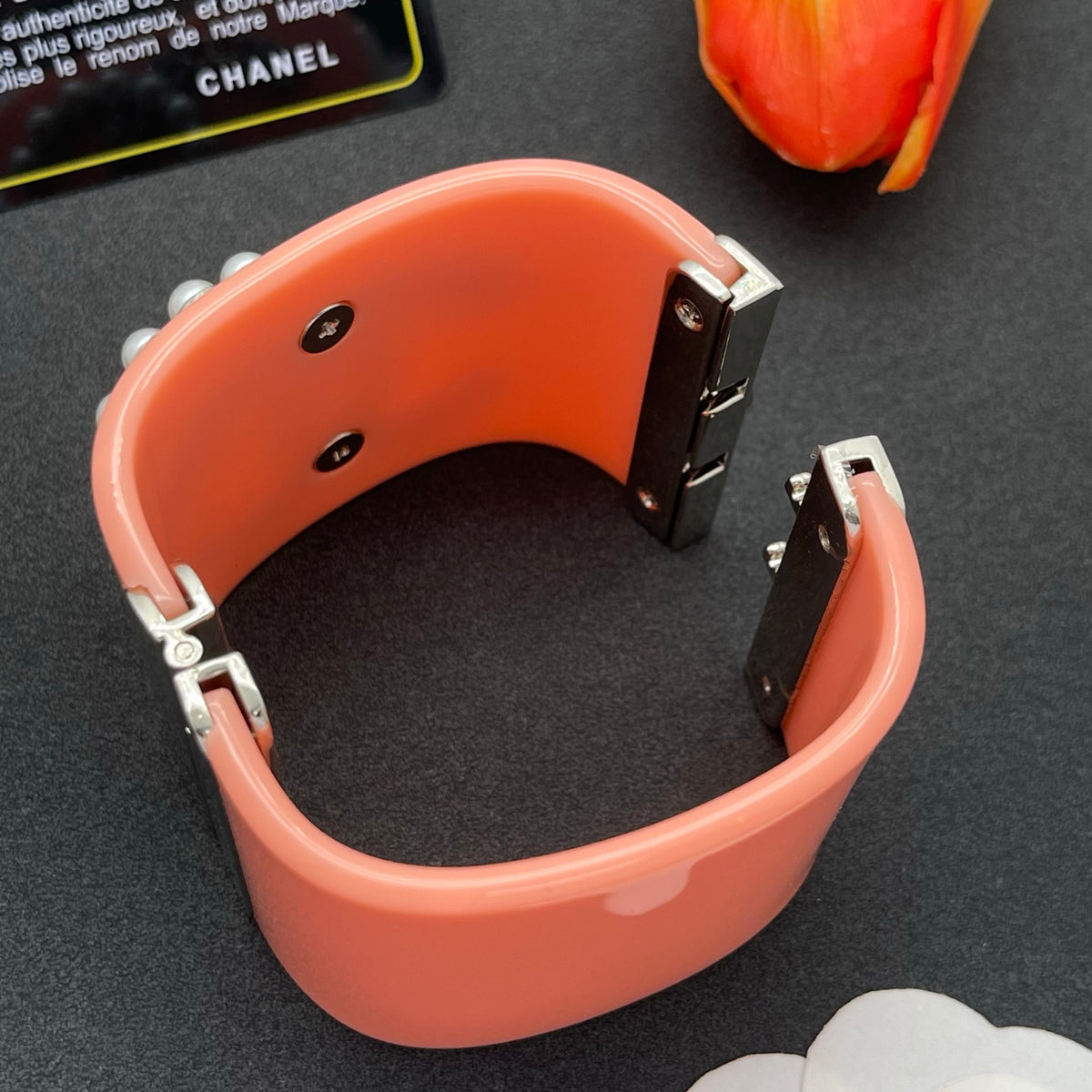 Chanel style acrylic resin bracelets - product photo 6