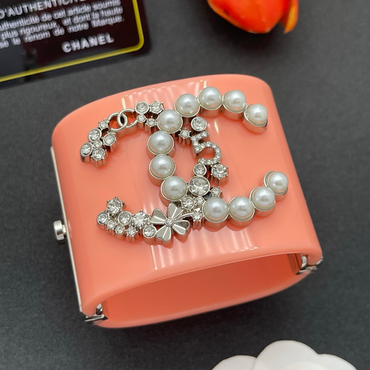 Chanel style acrylic resin bracelets - product photo 2