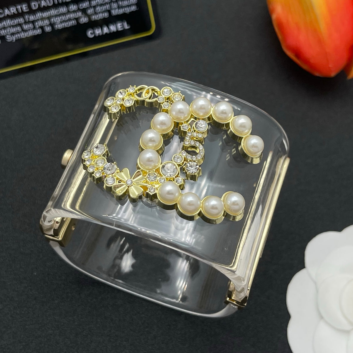 Chanel style acrylic resin bracelets - product photo 3