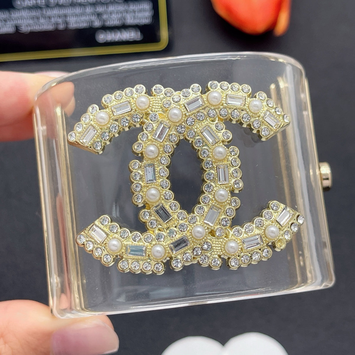Chanel style acrylic resin bracelets - product photo 1