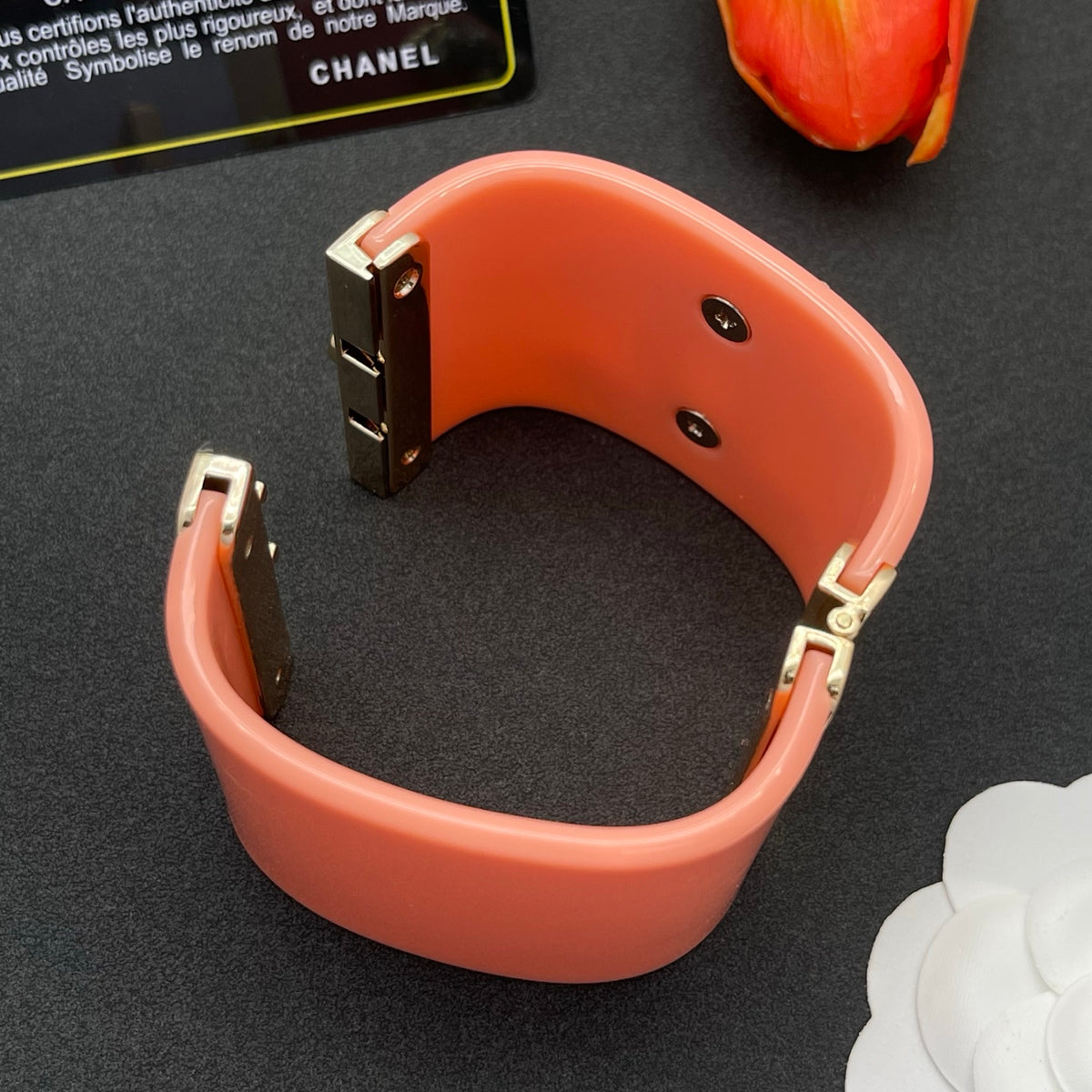 Chanel style acrylic resin bracelets - product photo 6