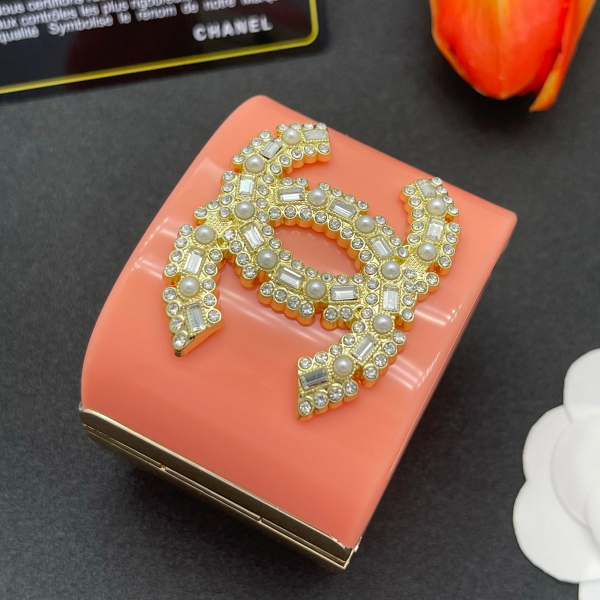 Chanel style acrylic resin bracelets - product photo 4