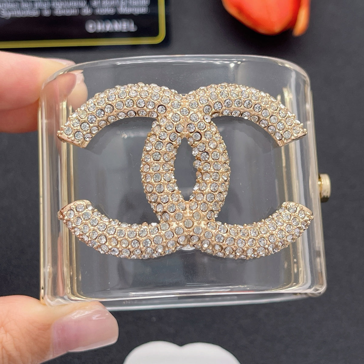 Chanel style acrylic resin bracelets - product photo 1