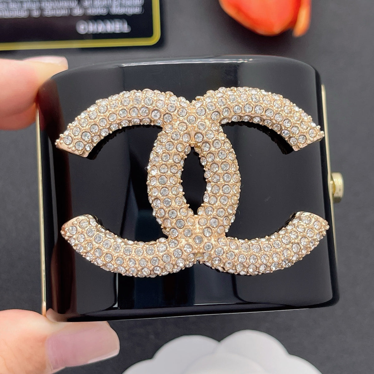 Chanel style acrylic resin bracelets - product photo 1