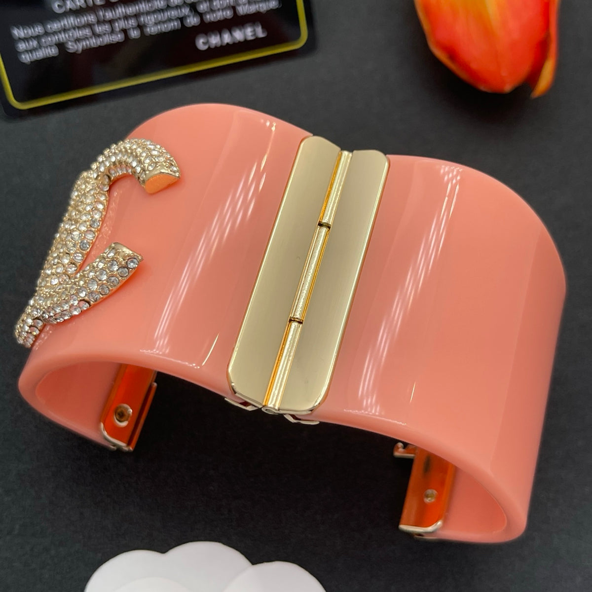Chanel style acrylic resin bracelets - product photo 5