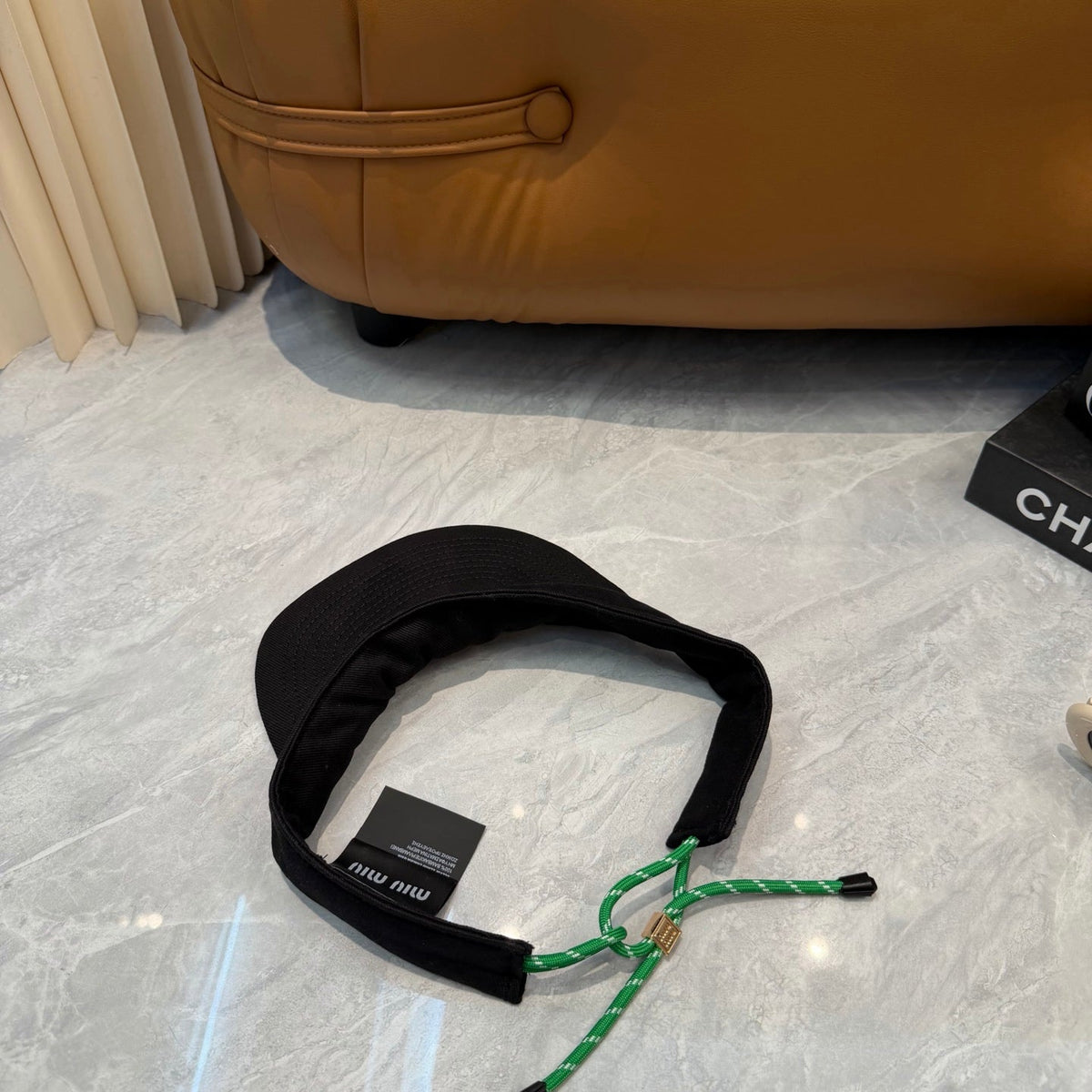 Visor - image 5
