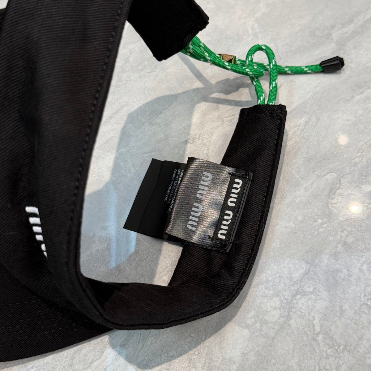 Visor - image 6