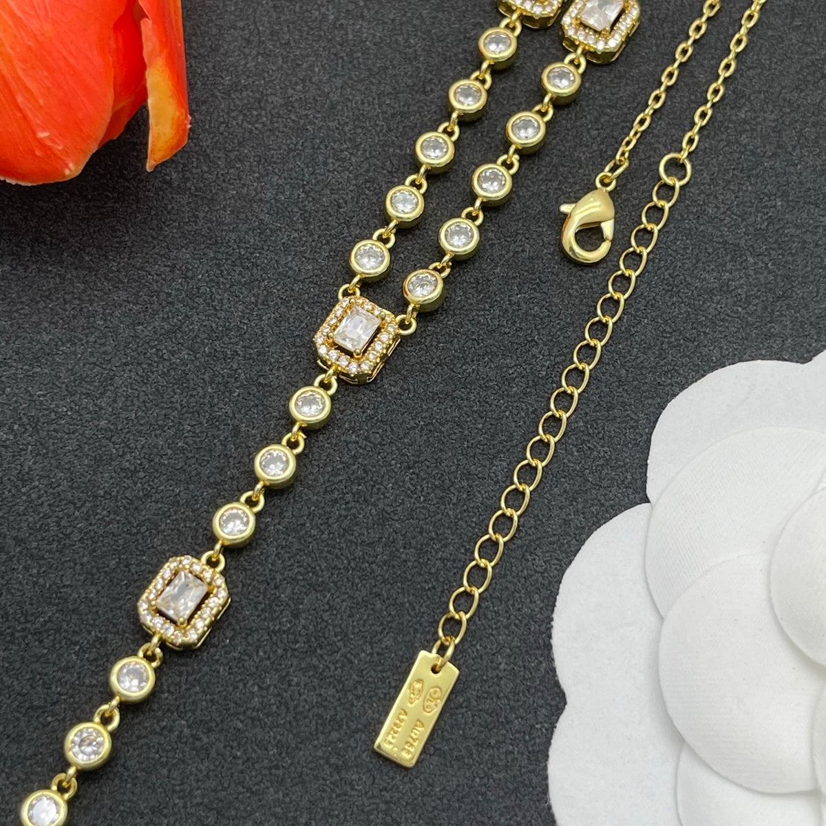 Messika Crystal Y-Drop necklace in Gold Tone, detail view 4