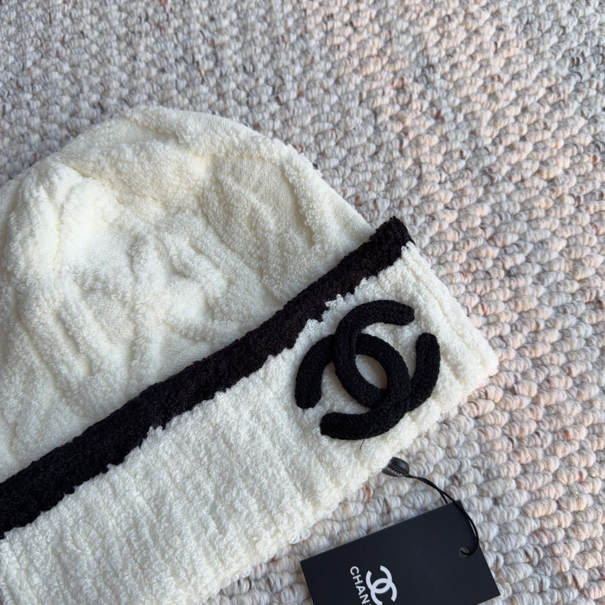 Chanel Cable Knit Plush Beanie - image 4