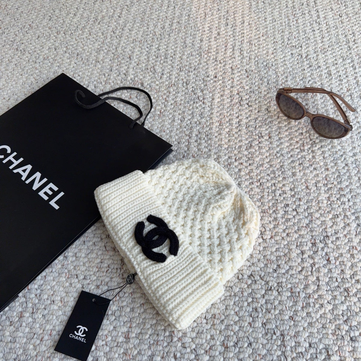 Chanel Cable Knit Cashmere Beanie - image 5