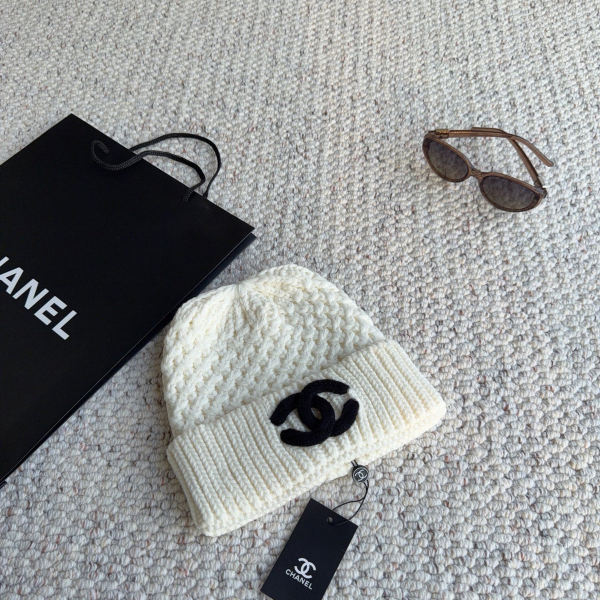 Chanel Cable Knit Cashmere Beanie - image 6