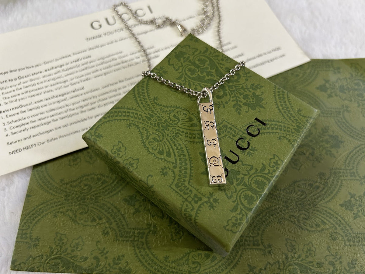 Gucci Skull Necklace - image 6