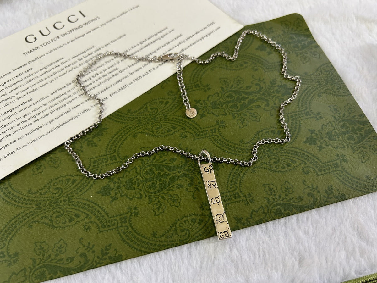 Gucci Skull Necklace - image 5