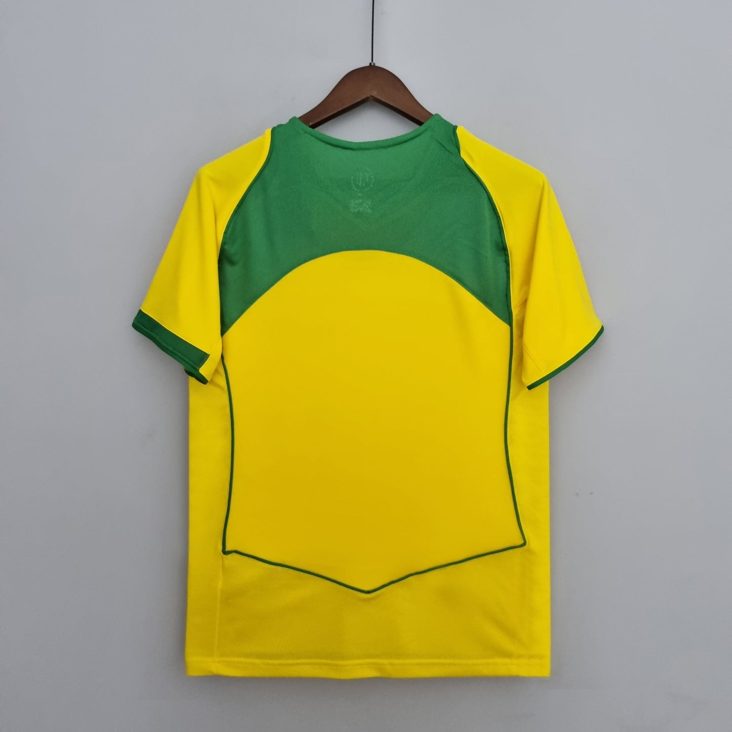 Brazil 2006 World Cup Home Retro Soccer Jersey – Nike CBF Ronaldinho Kaka Ronaldo Roberto Carlos Kit